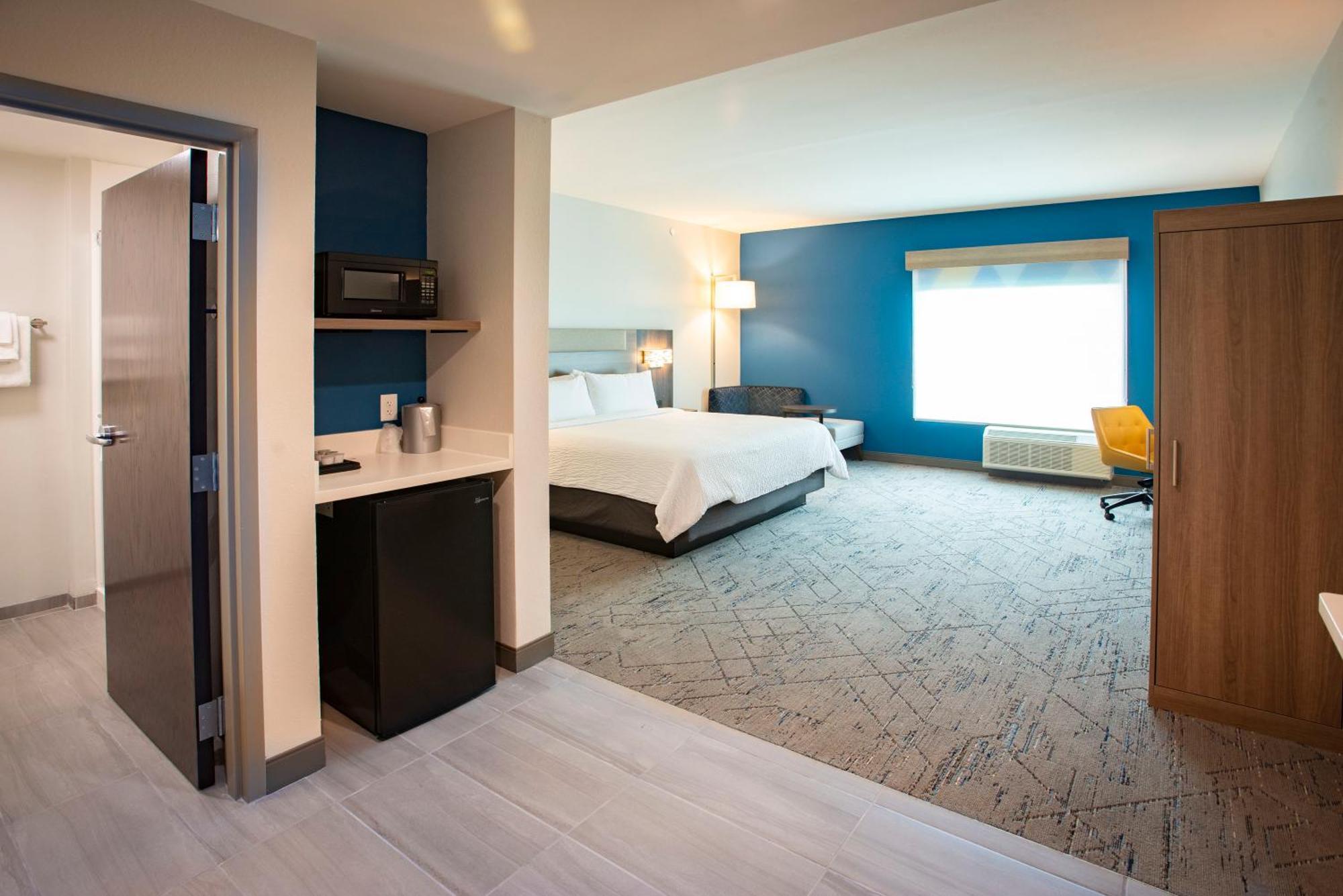 Holiday Inn Express & Suites Pensacola Airport North - I-10 By Ihg Ferry Pass Esterno foto